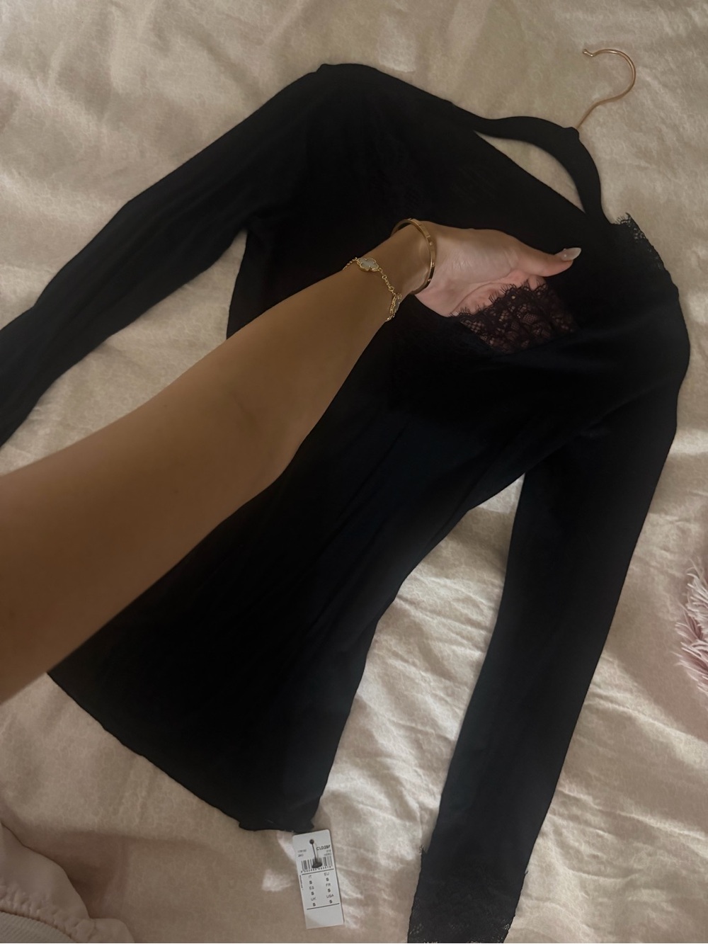 New with tags Intimissimi cashmere top